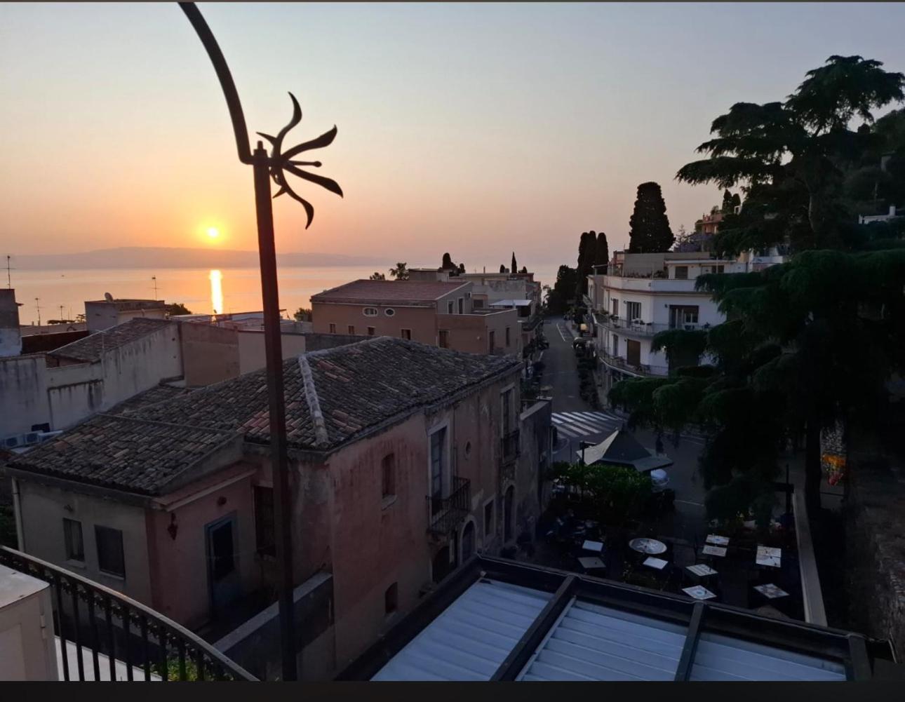 C'est La Vie Taormina